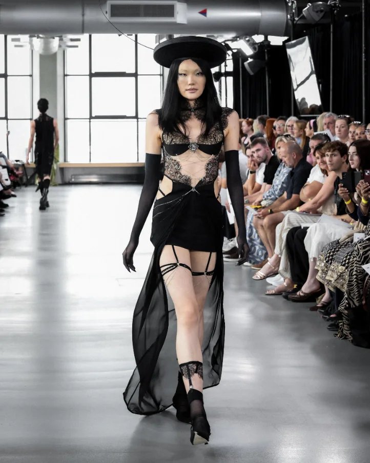 Saigon Homecoming — main look